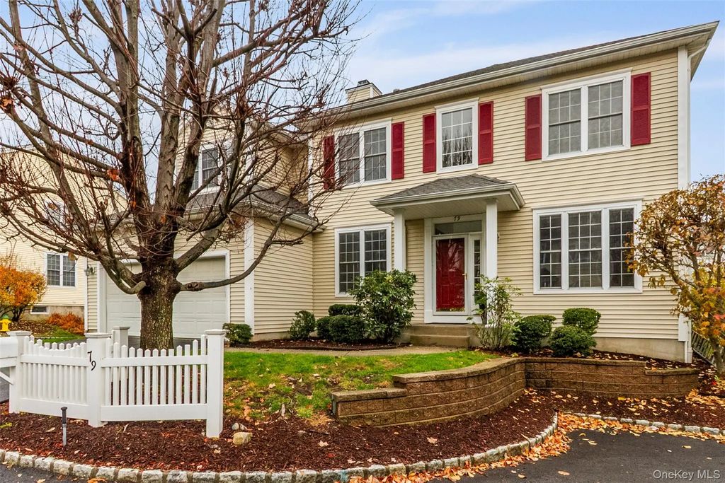 79 Landmark Court, White Plains
