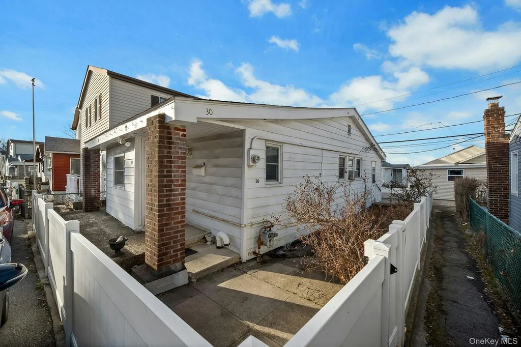 30d Edgewater Park # D, Bronx