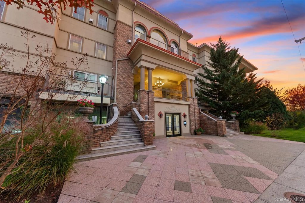 257 Central Avenue # 1h, White Plains