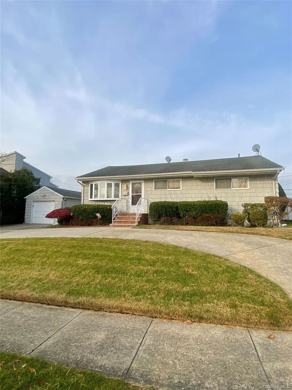 816 Anderson Avenue, Franklin Square