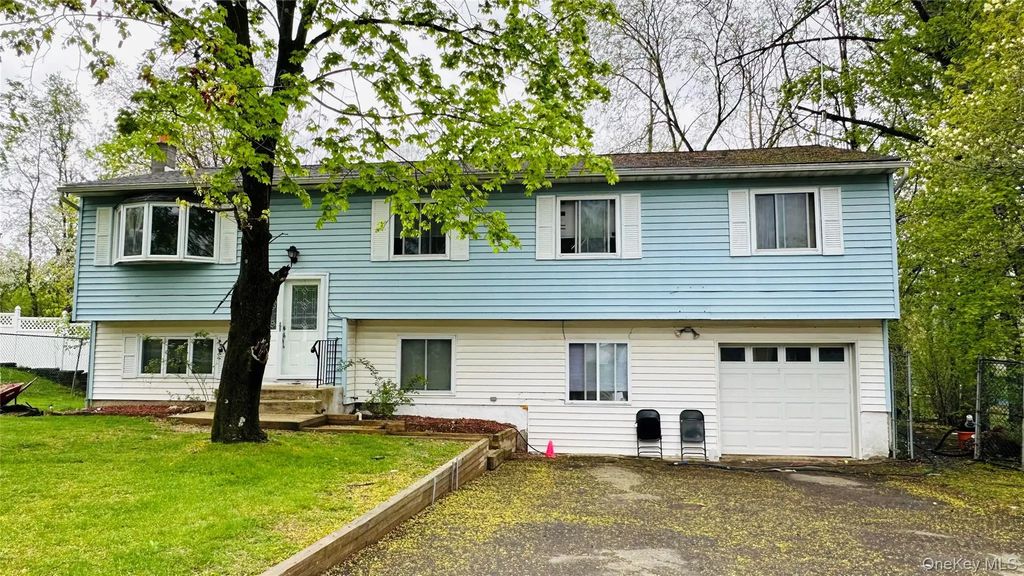 10 Congress Drive, Washingtonville