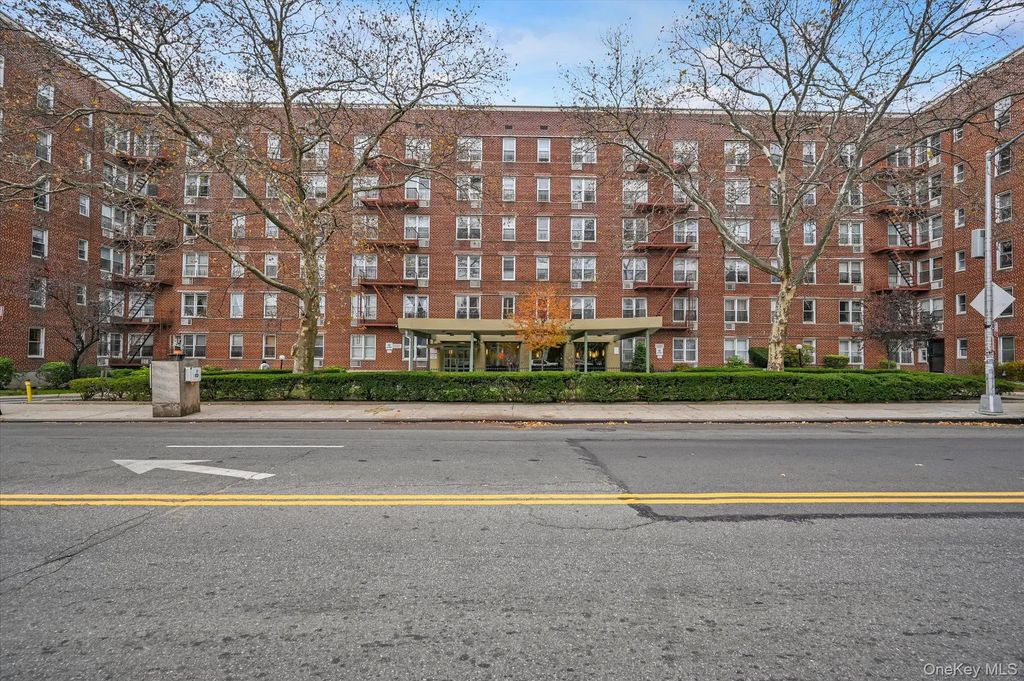 5930 108th Street # 4p, Corona