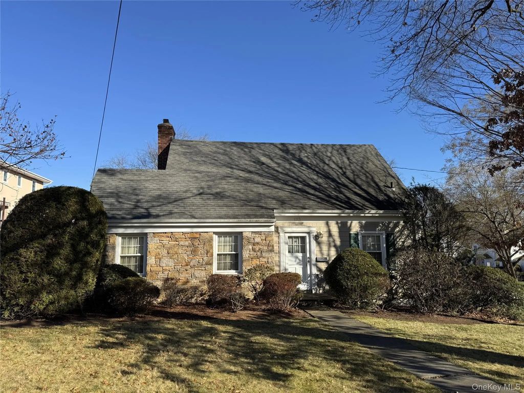 133 Hutchinson Boulevard, Scarsdale