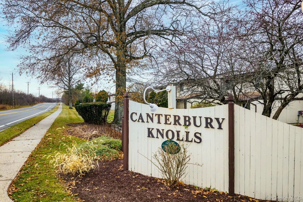 4 Eaton Court, Middletown
