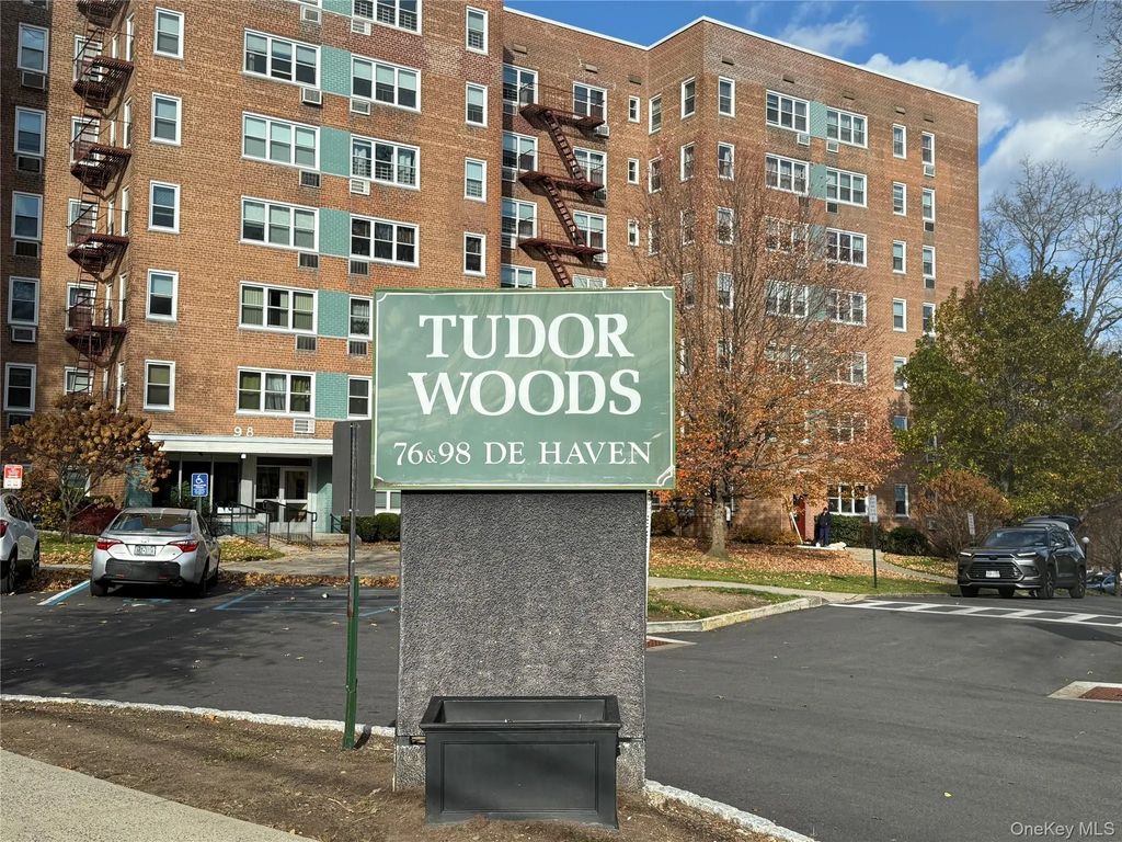 76 Dehaven Drive # 3m, Yonkers