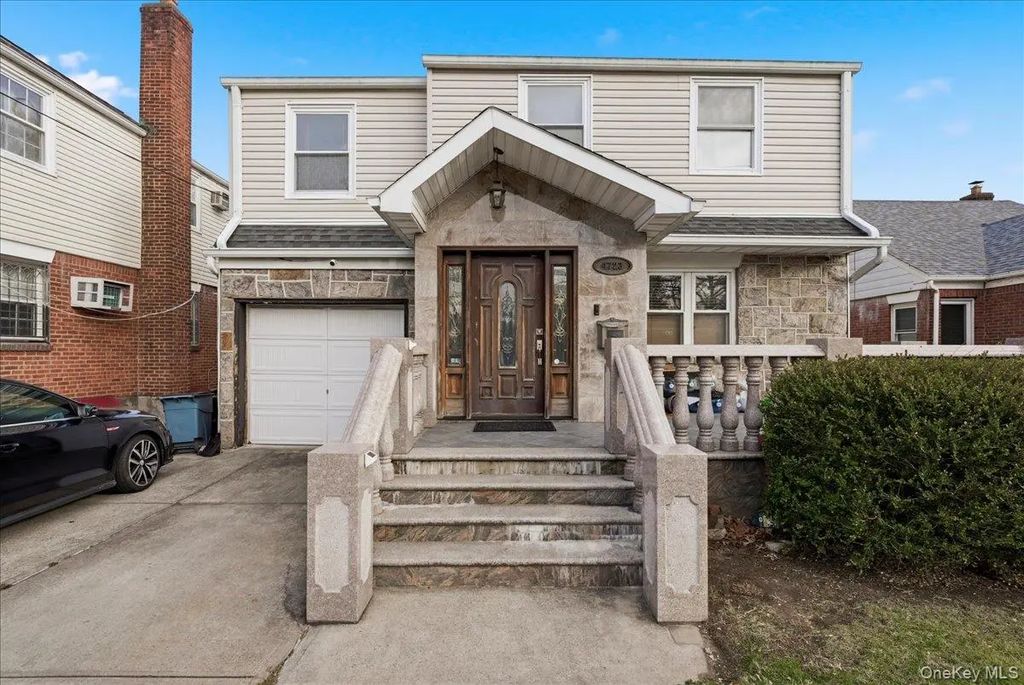 47-23 164th Street, Flushing