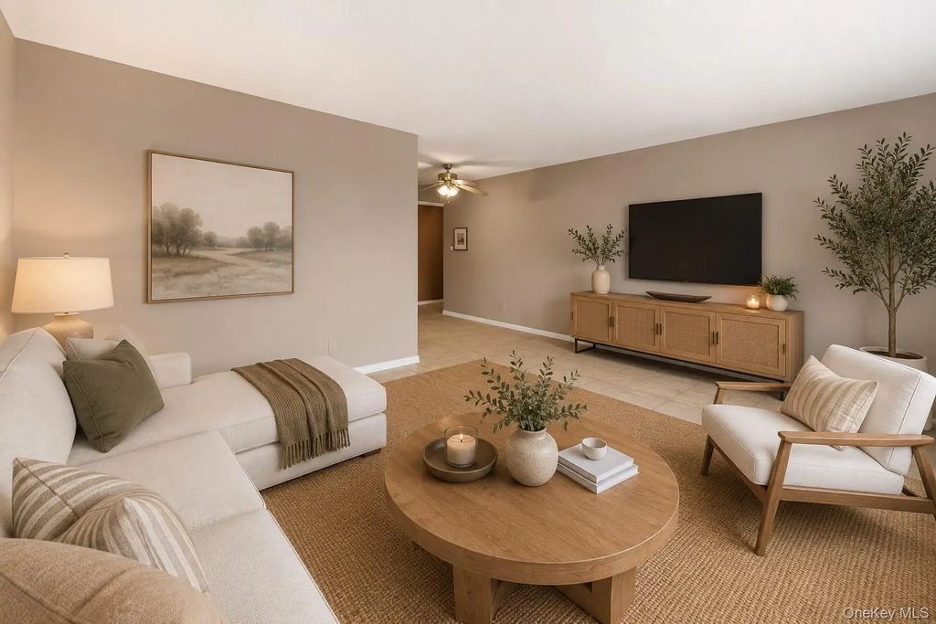 8935 155th Ave # 3m, Howard Beach