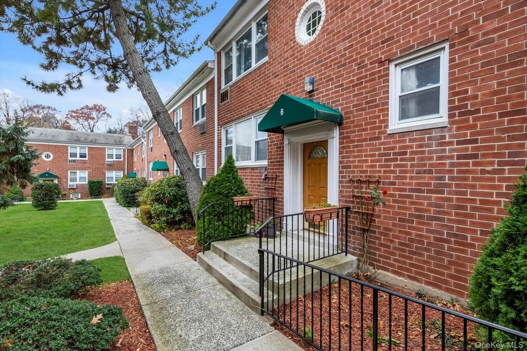 643 Pelham Road # 6d, New Rochelle
