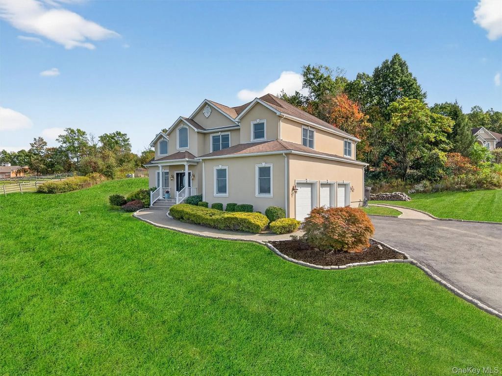 11 Dorian Way, Campbell Hall