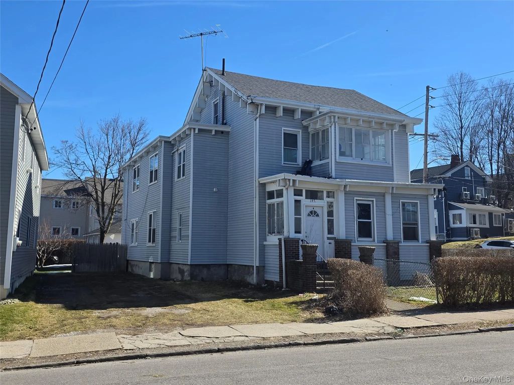 147 Union Avenue, Peekskill