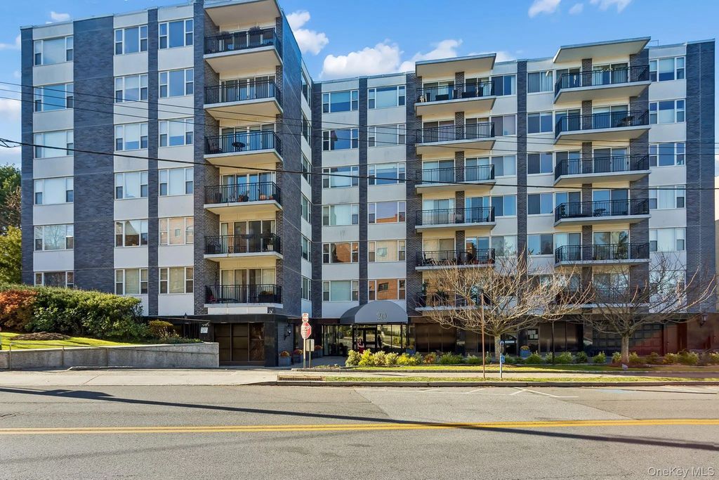 20 Old Mamaroneck Road # 5q, White Plains