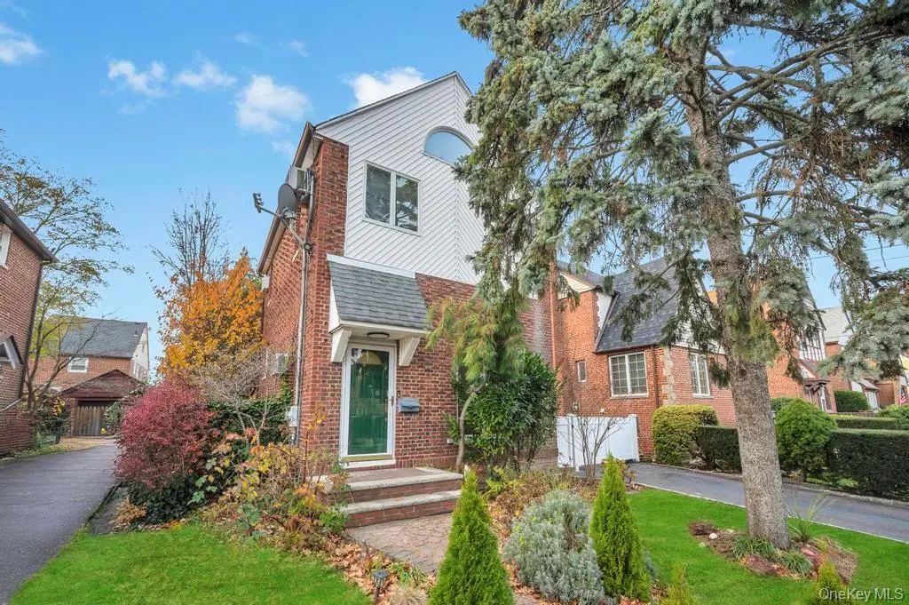 88 Marlboro Road, Valley Stream