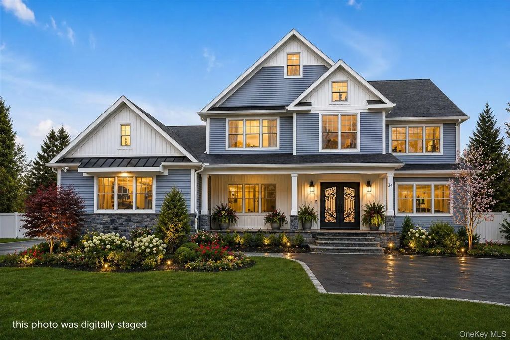 34 Calumet Drive, Dix Hills