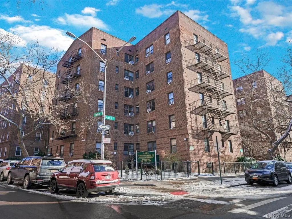 44-05 Macnish Street # 1b, Elmhurst