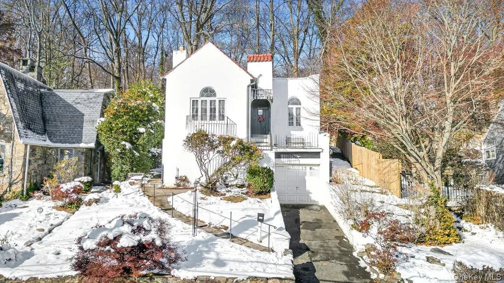 116 Homewood Avenue, Yonkers