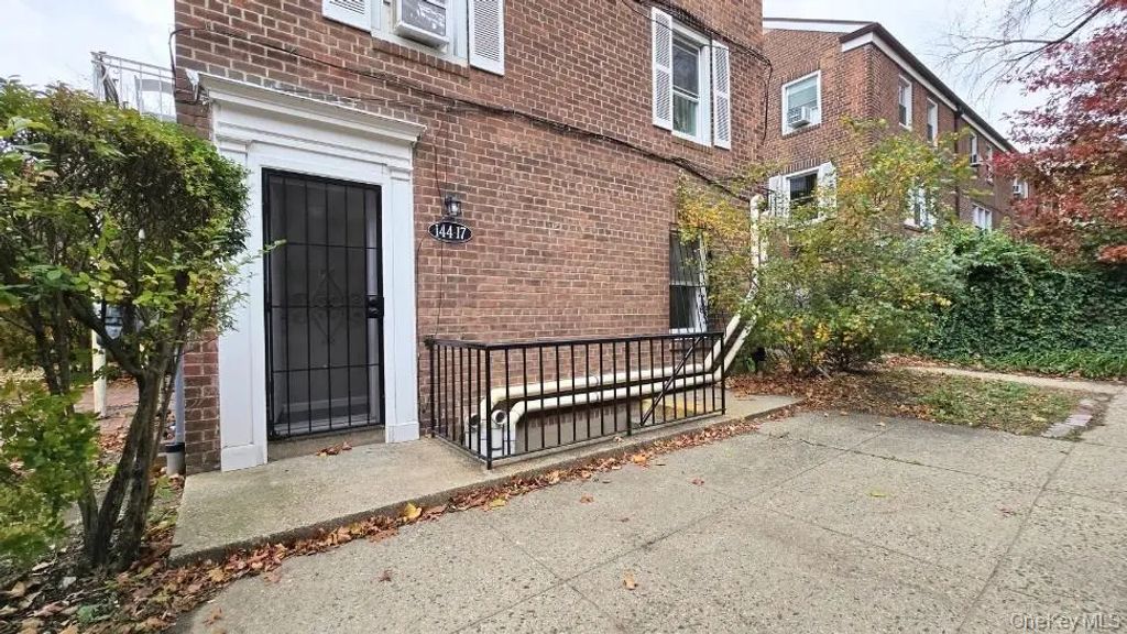 144-17 Grand Central Parkway # 67ga, Kew Garden Hills