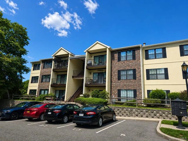 Photo of Listing #944981