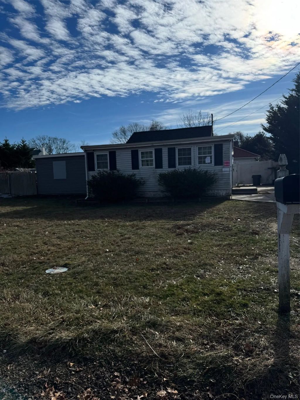 122 Manor Drive, Shirley