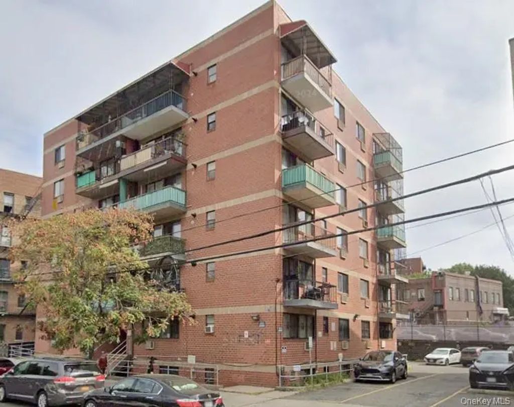 3445 Leavitt Street # Cc, Flushing