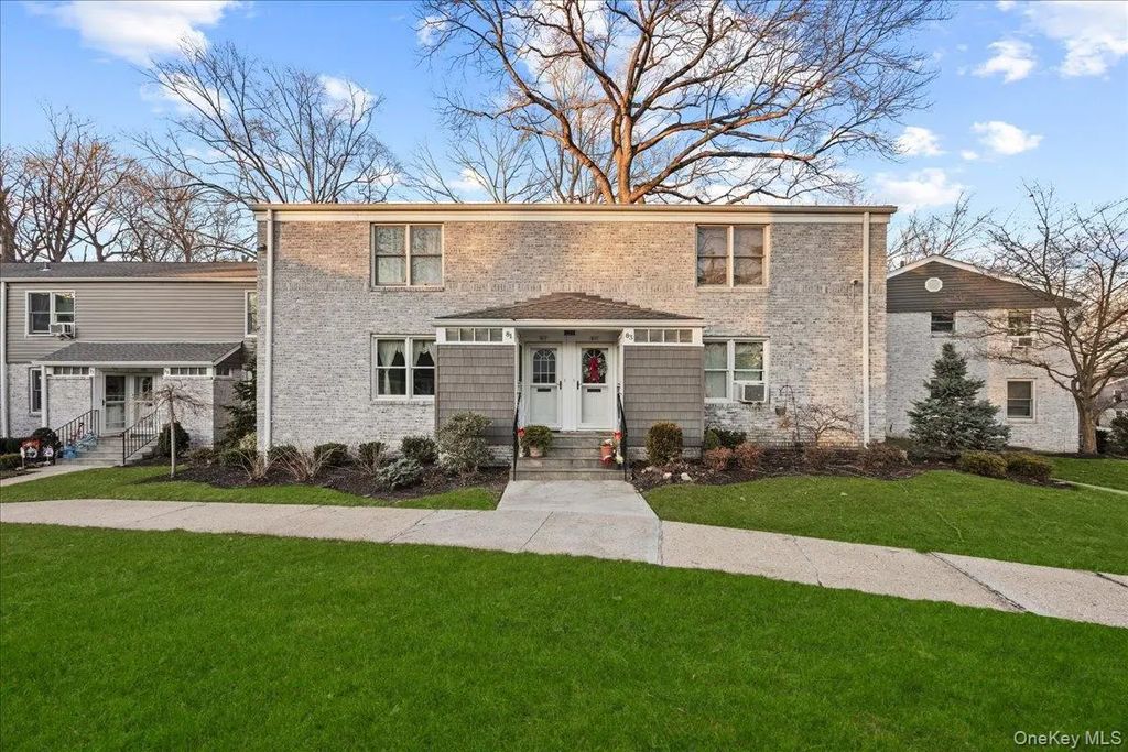81l Glen Keith Road # 81l, Glen Cove