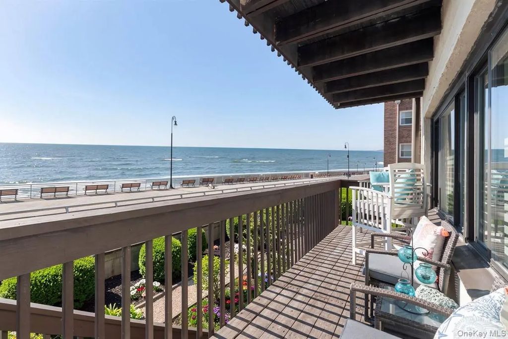 627 Oceanfront # A, Long Beach