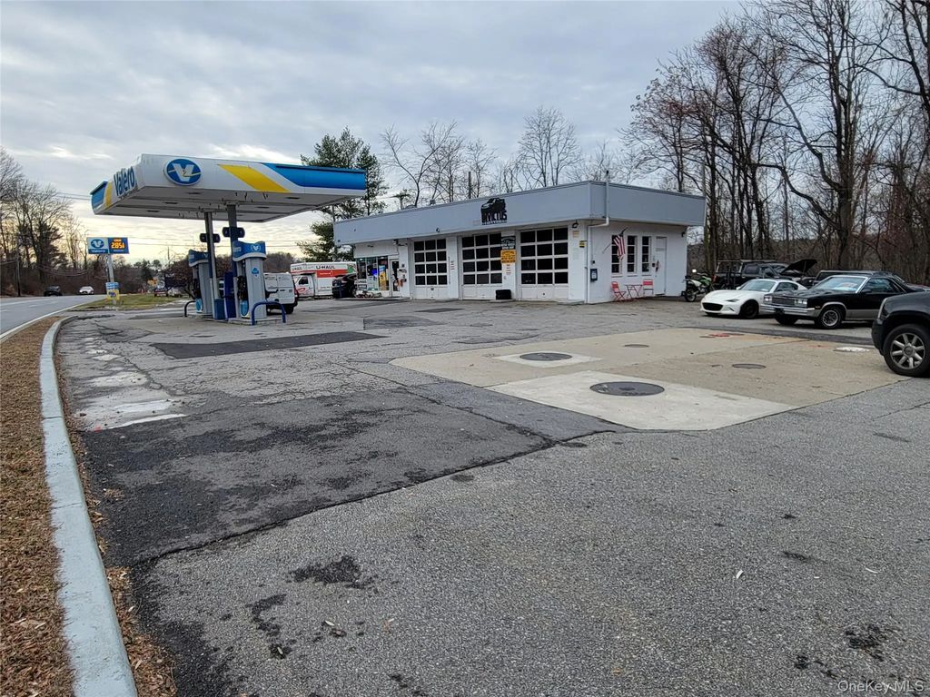 1675 Route 22, Brewster