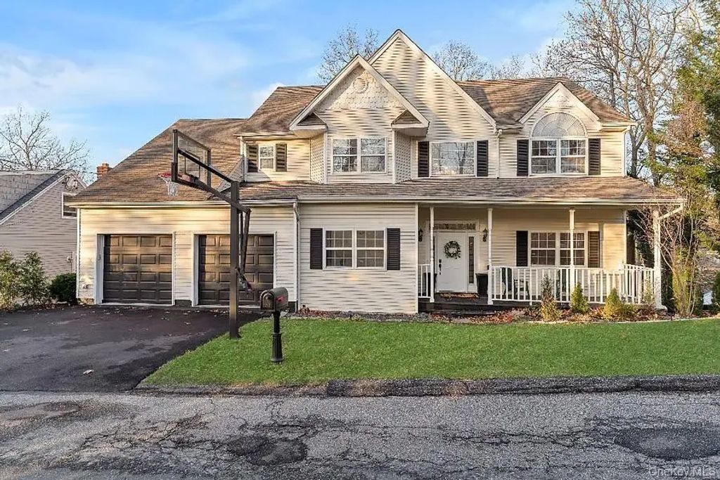 33 E Potter Lane Ne, Halesite