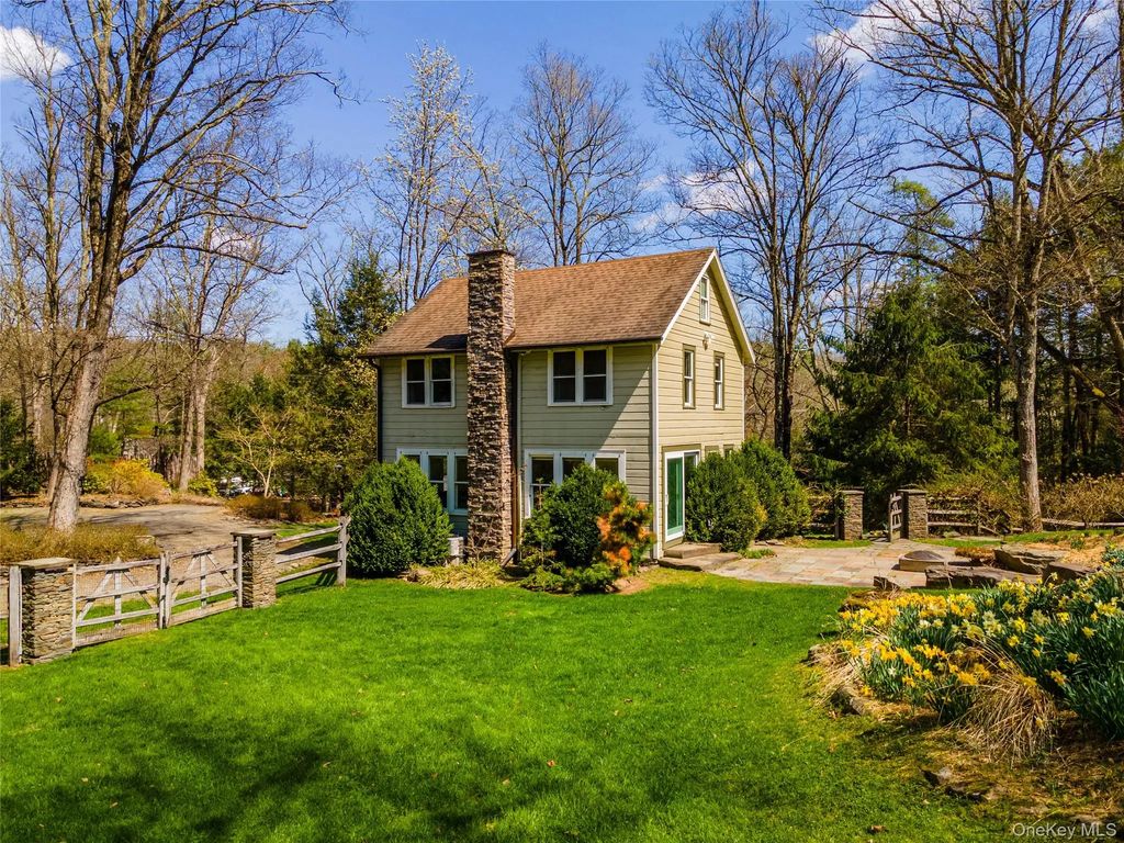 1063 Sawkill Road, Kingston