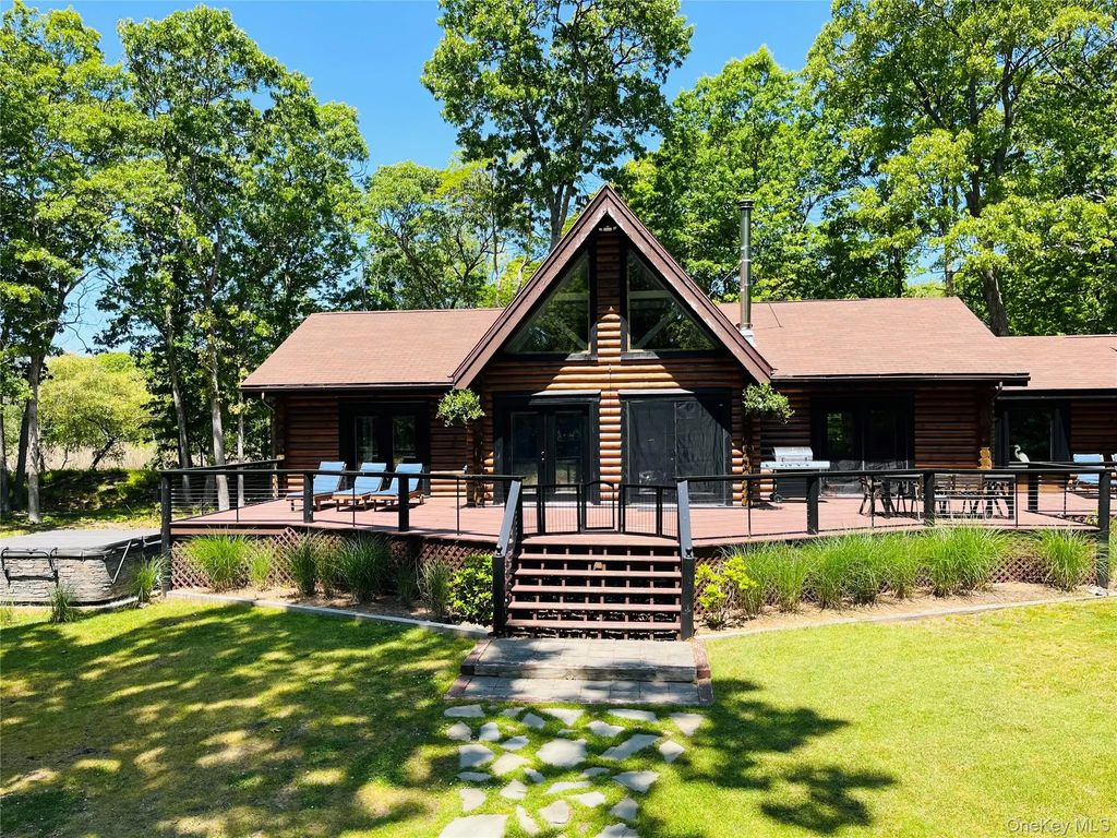 1710 Gull Pond Lane, Greenport