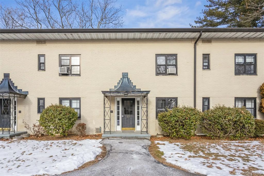 25 Manchester Road # B-23, Eastchester