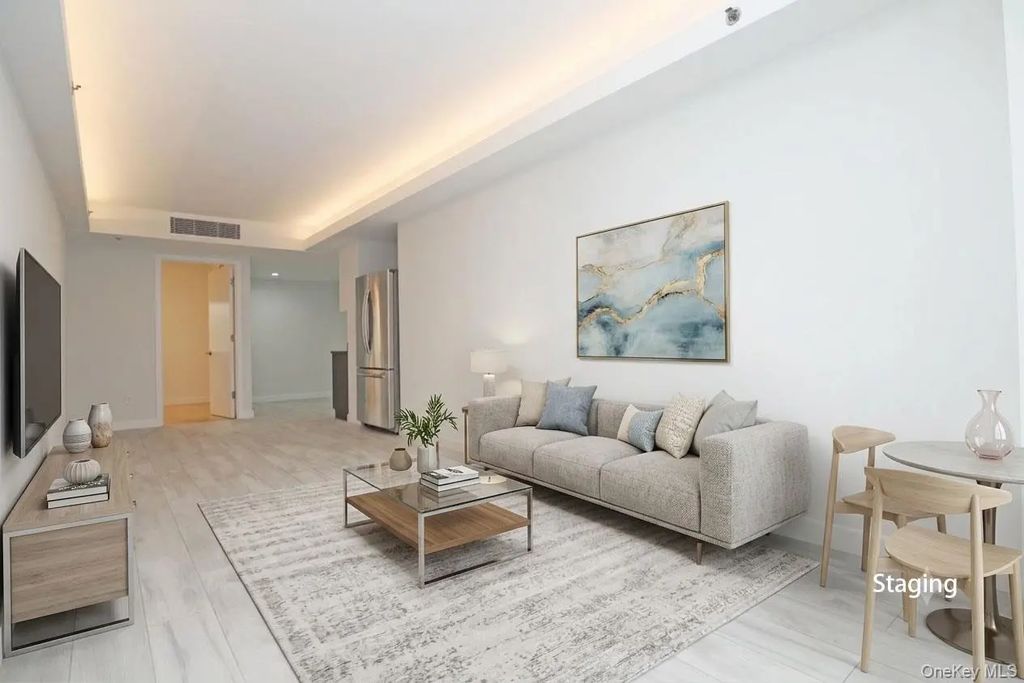 15815 Union Turnpike # 3f, Fresh Meadows