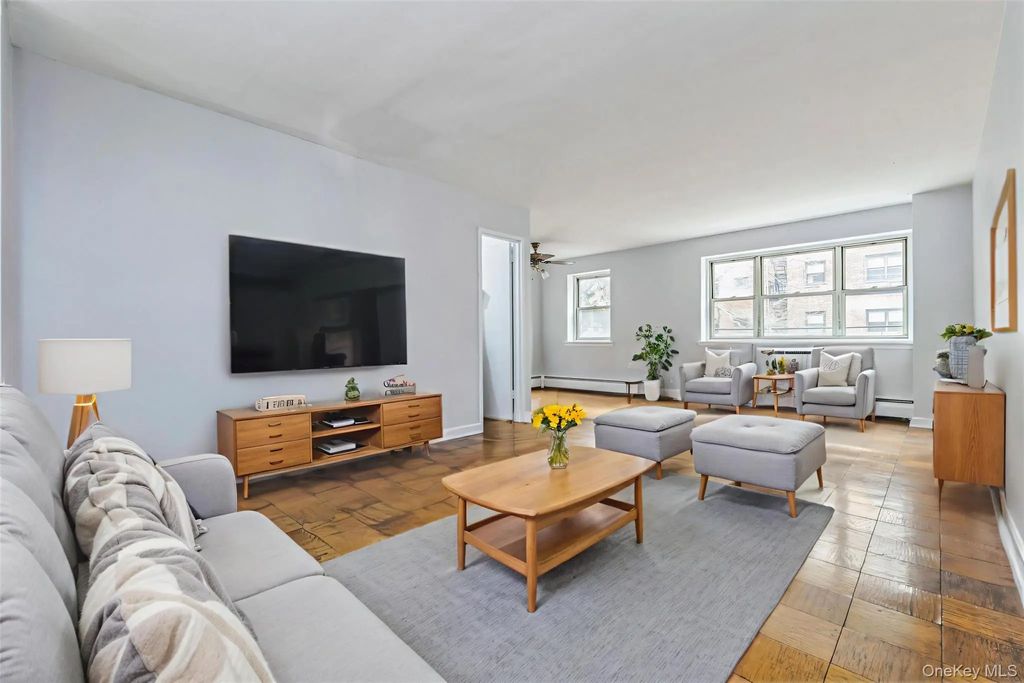 99-10 60th Avenue # 1a, Corona