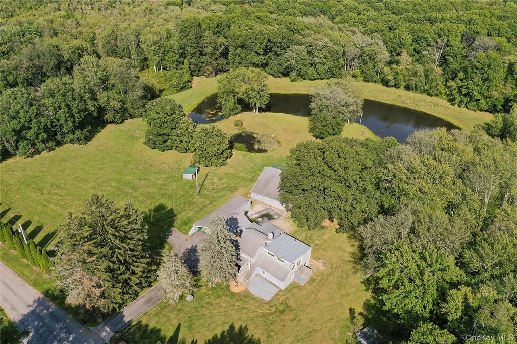 89 Deer Pond Road, Verbank