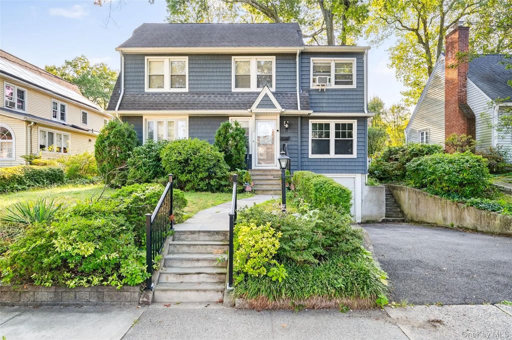 33 Smith Avenue, White Plains