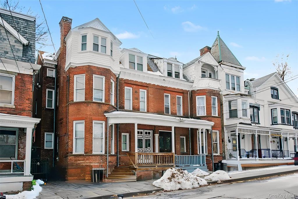 119 Chambers Street, Newburgh