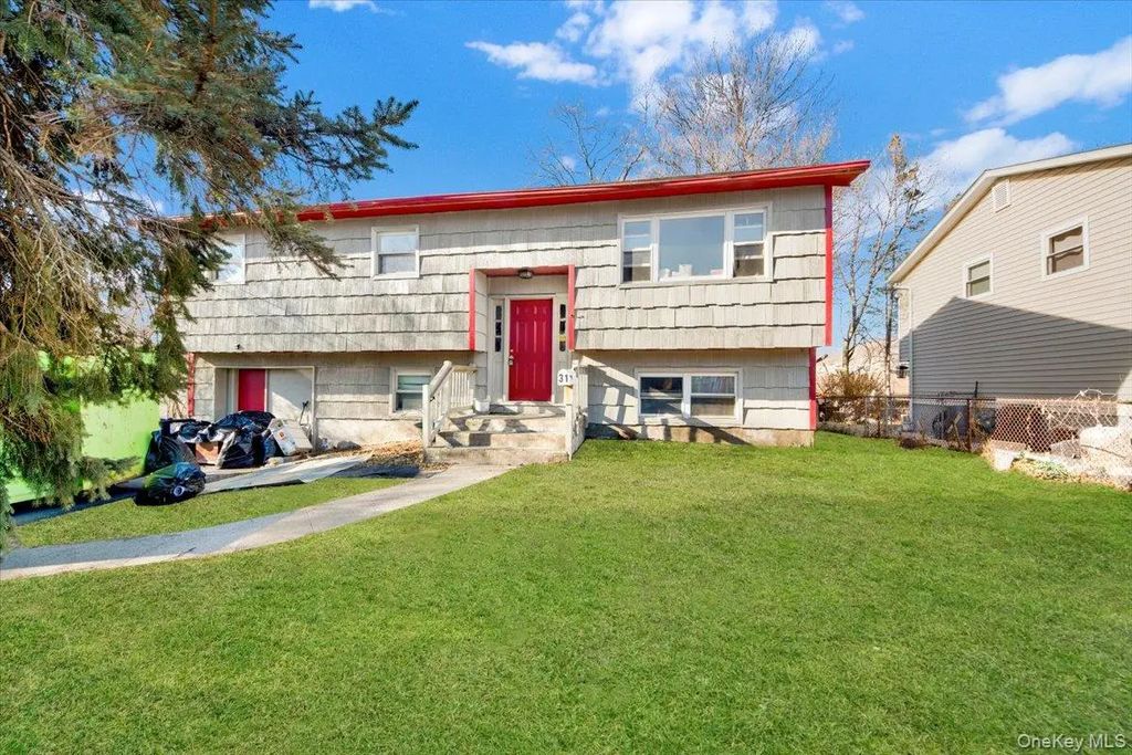 31 Allison Avenue, Newburgh