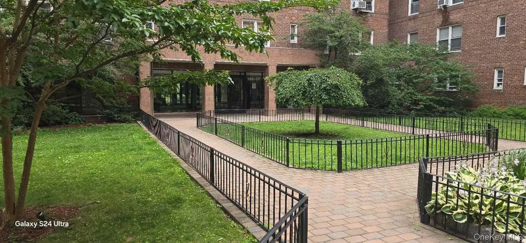 105-38 64th Road # 2j, Forest Hills