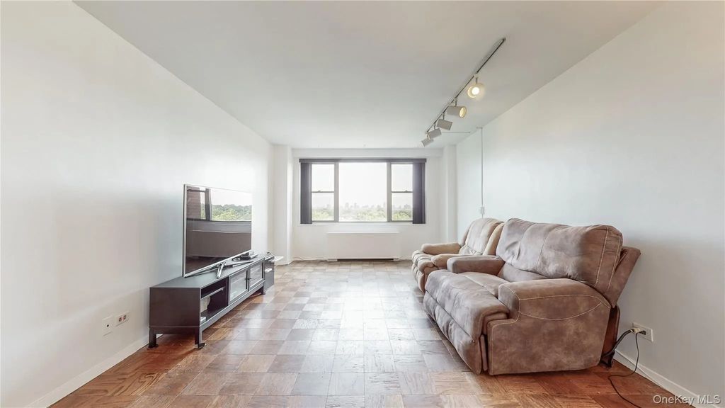 6120 Grand Central Parkway # A704, Forest Hills