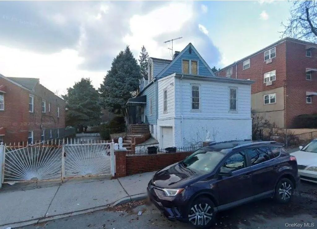 4167 Ely Avenue, Bronx