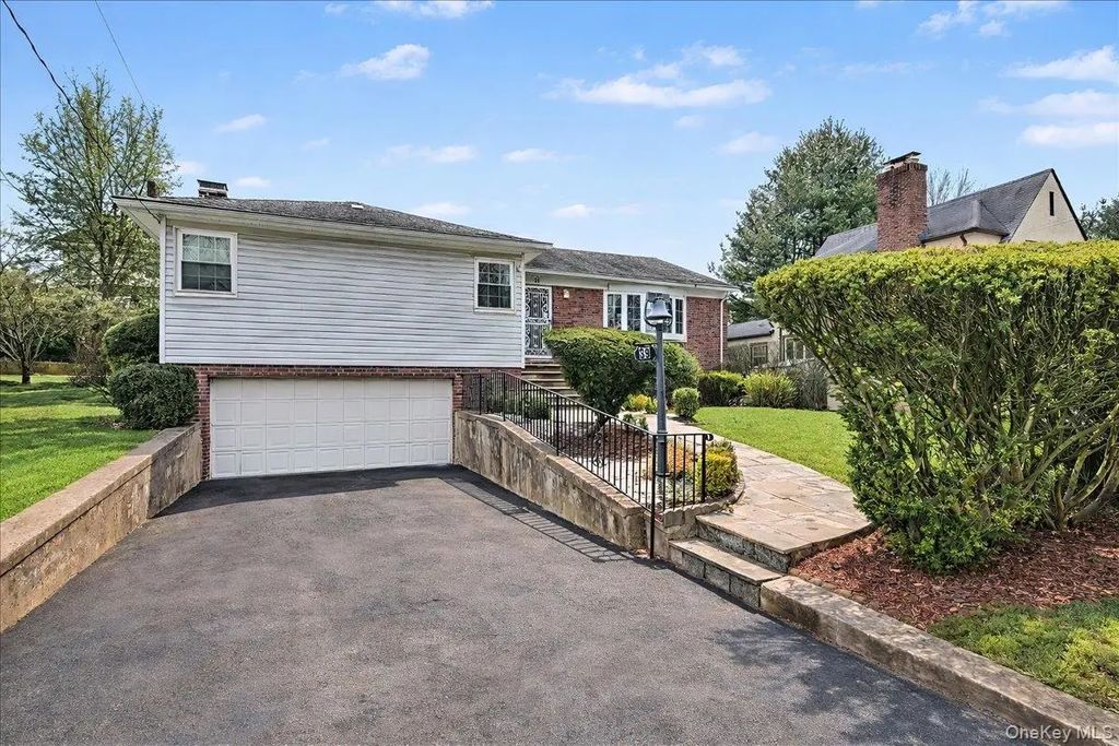 39 Claire Avenue, New Rochelle