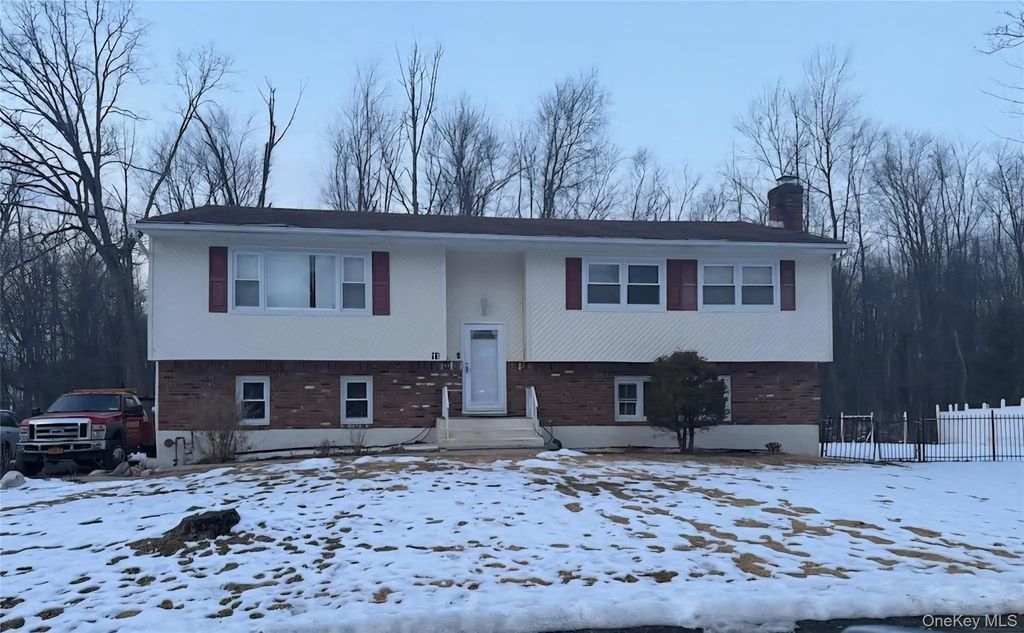 11 Razel Ave Avenue, Spring Valley