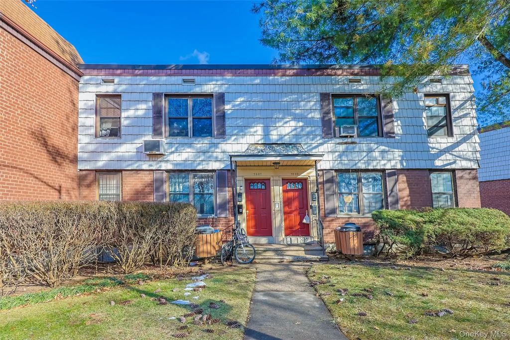 70-07 Park Drive E # A, Kew Garden Hills