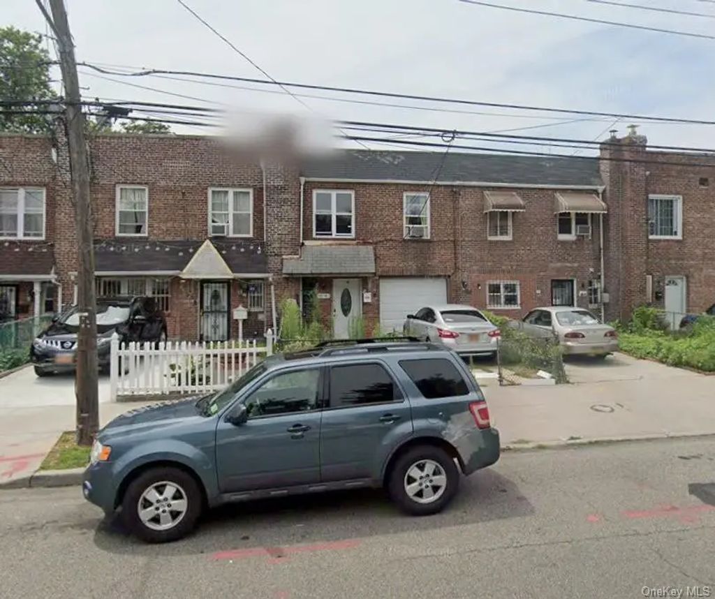 10210 189th Street, Hollis