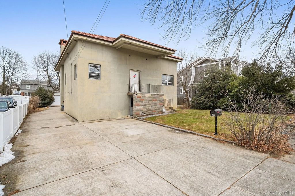 181 Walnut Street, Lynbrook