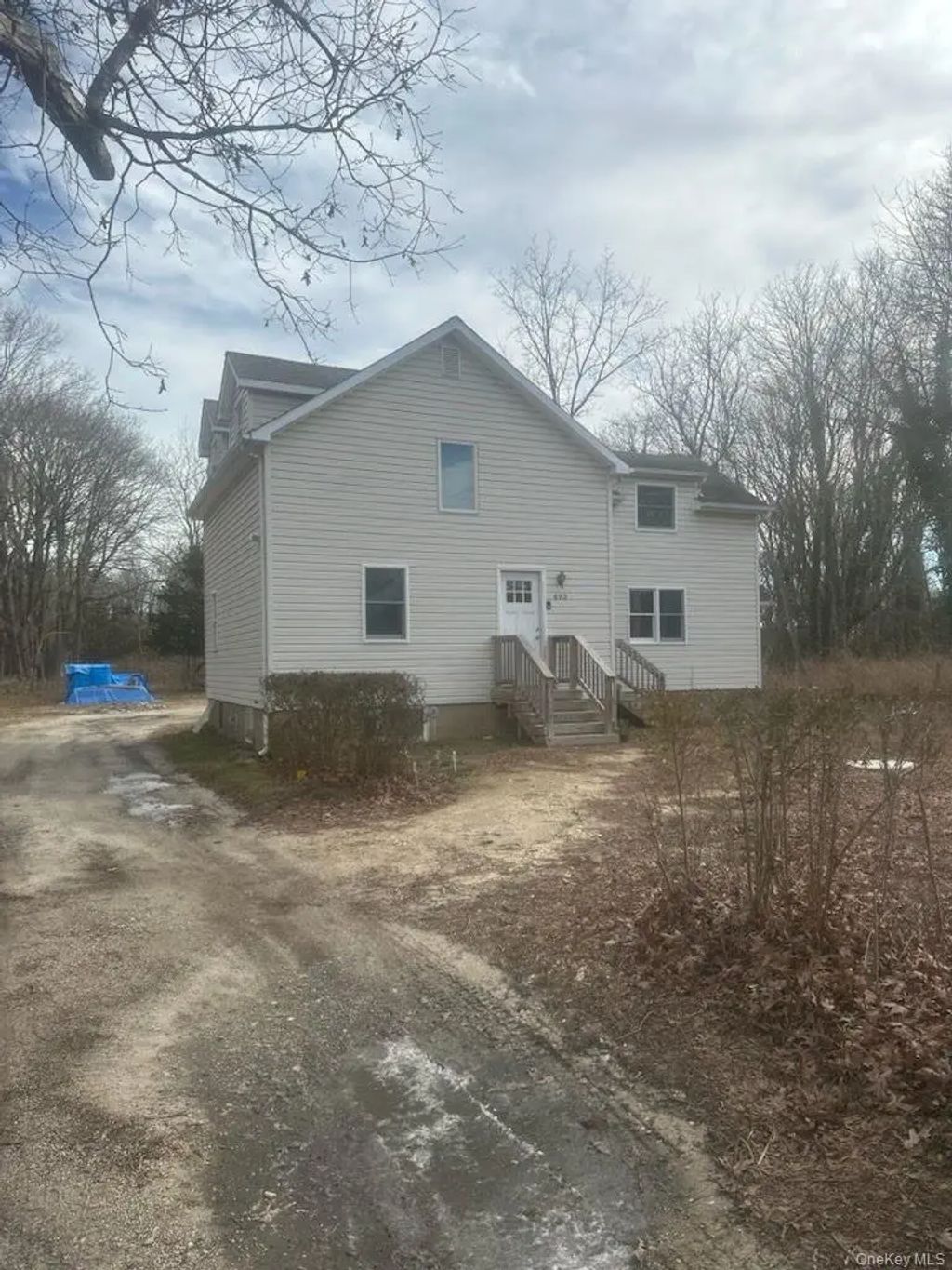 493 Munsell Road, East Patchogue