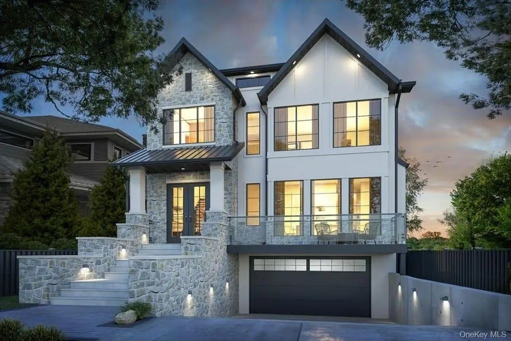 Nc Seusing Boulevard, Hauppauge