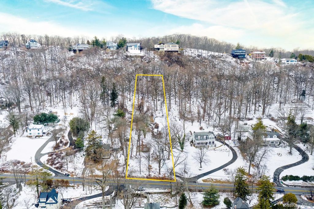 1050 Route 9w, Nyack
