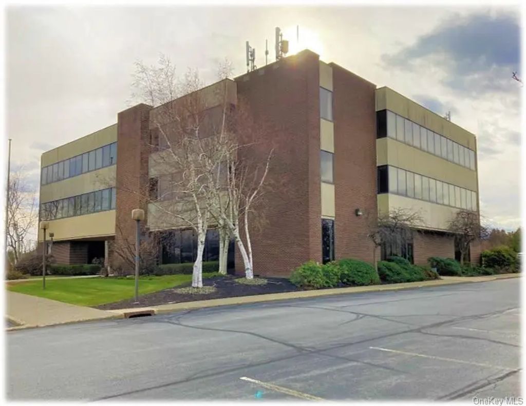 15 Matthews Street # 205, Goshen