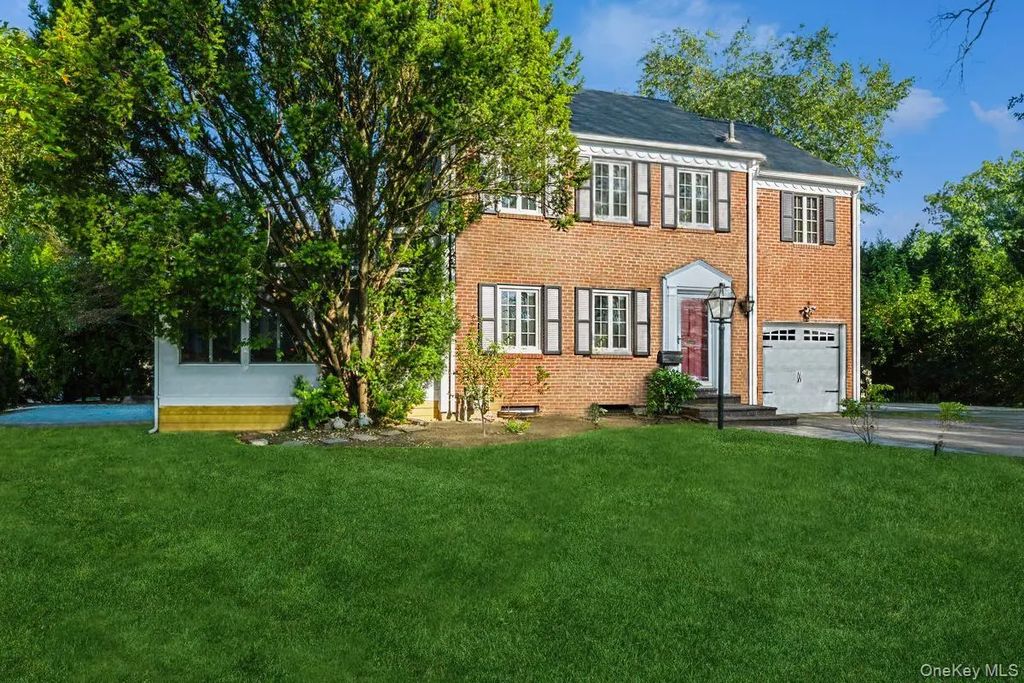 210 Clinton Road, Garden City