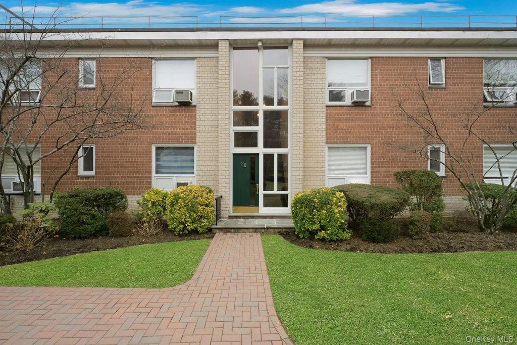 22 Channing Place # G, Eastchester